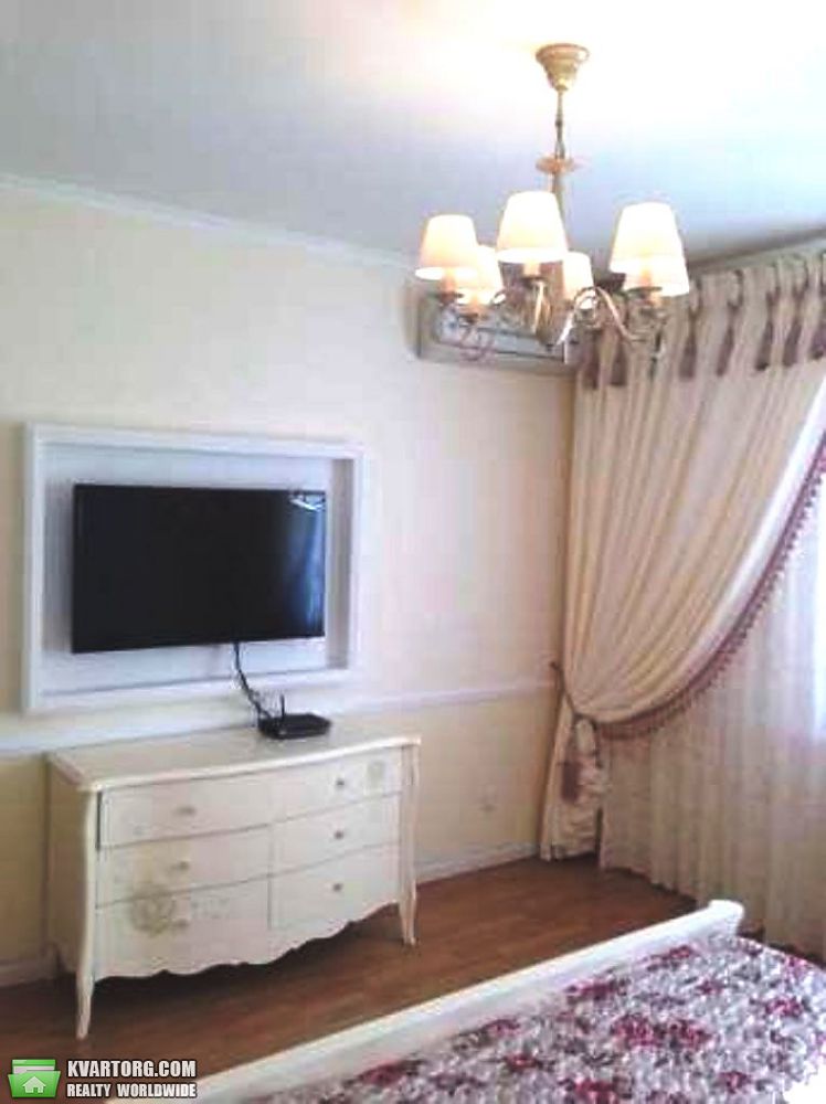 Sell 2-room apartment. Одесса, Дерибасовская — photo 1