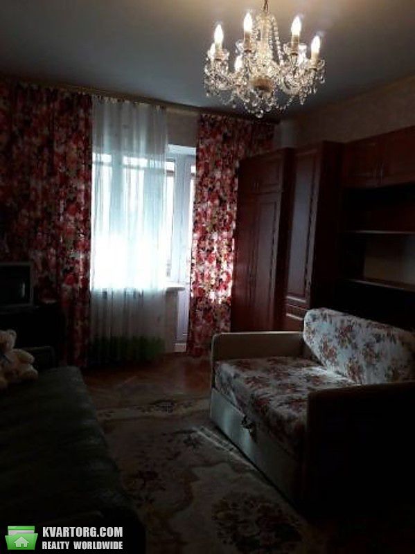 Sell 2-room apartment. Киев,  Героев Днепра — photo 2