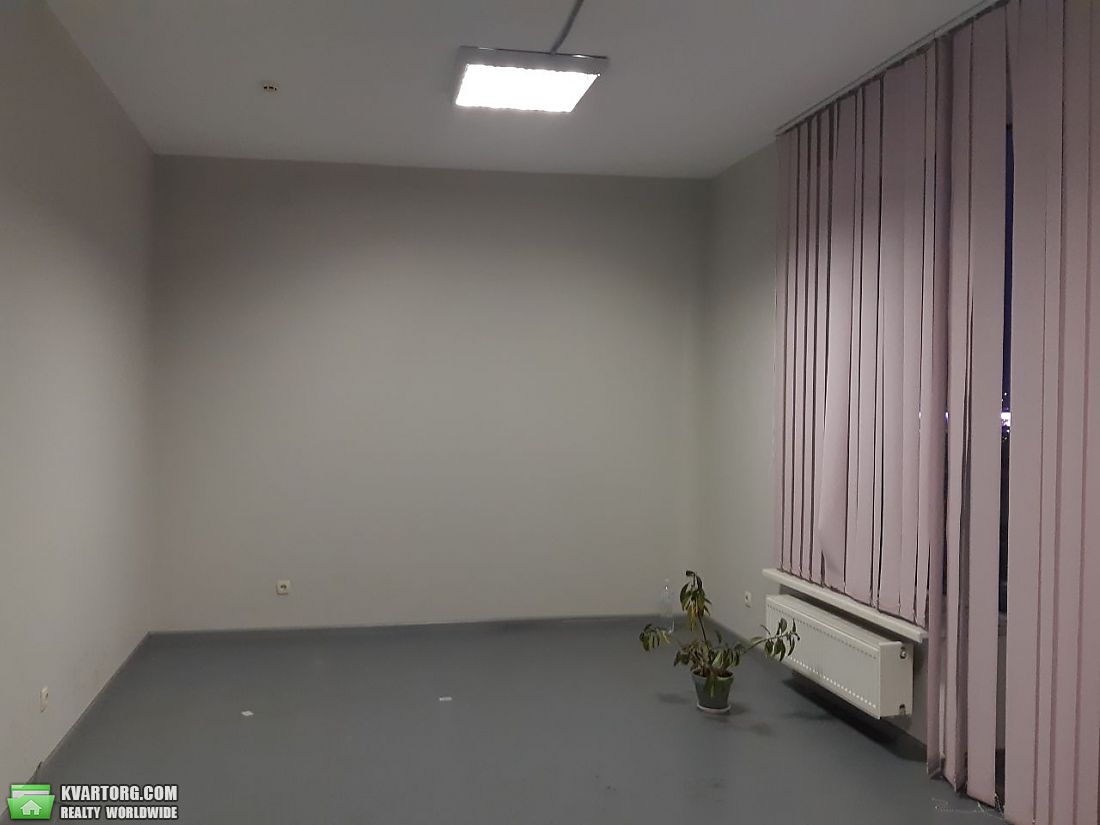 Rent out office. Киев,  Оболонская наб — photo 2