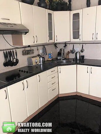 Rent out 1-room apartment. Киев, Харьковское шоссе — photo 3