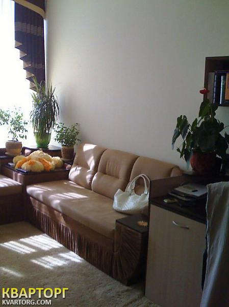 Rent out 1-room apartment. Киев,  Героев Сталинграда пр — photo 5