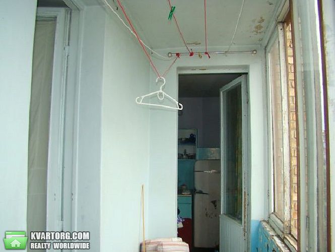 Sell 2-room apartment. Киев,  Дегтяревская — photo 3