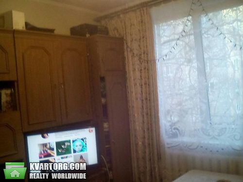 Sell 1-room apartment. Киев,  Жилянская — photo 2