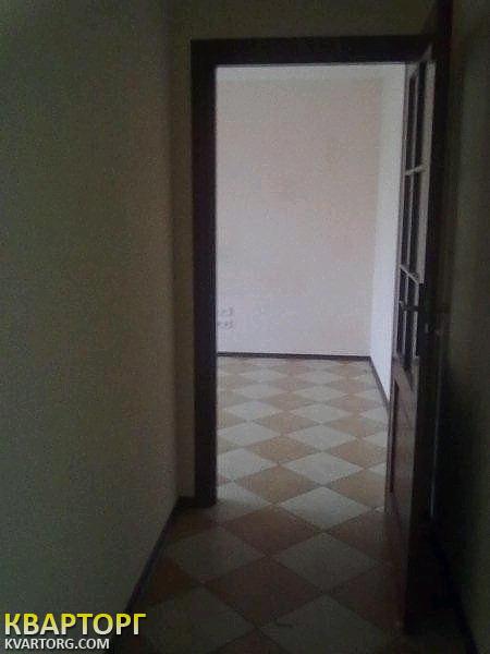 Sell office. Киев, Леси Украинки бульв. — photo 3
