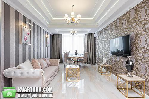Rent out 2-room apartment. Киев,  Щорса — photo 4