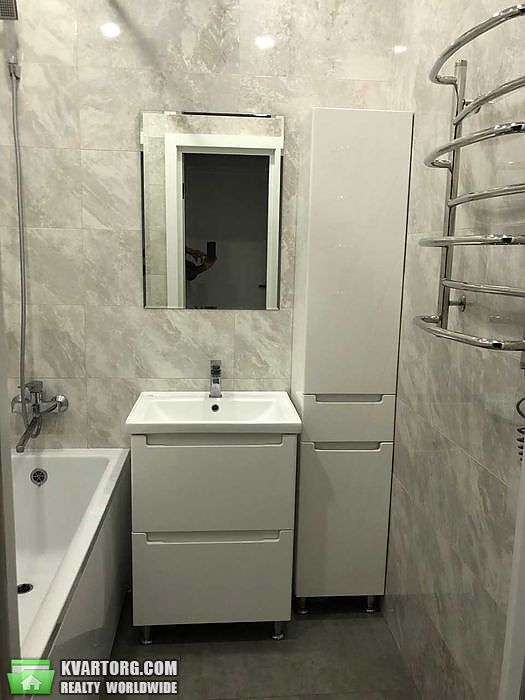 Sell 2-room apartment. Киев,  Панельная — photo 6