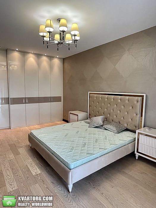 Rent out 3-room apartment. Киев, Коновальца — photo 2