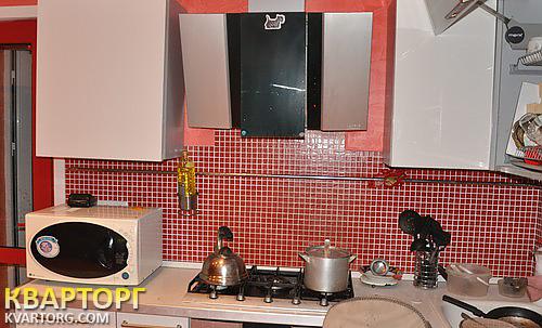 Sell house. Киев, Зеленая — photo 6