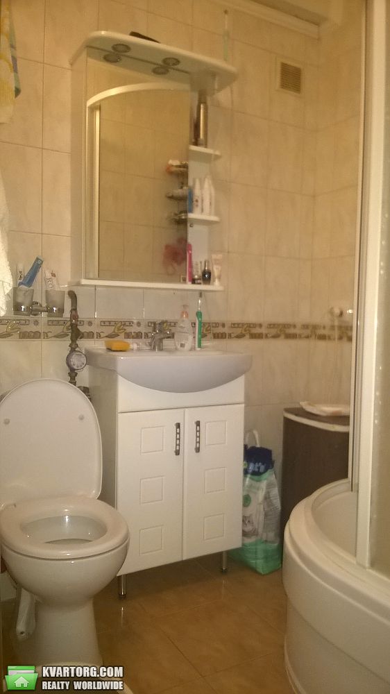 Sell 3-room apartment. Киев, Метростроевская — photo 8