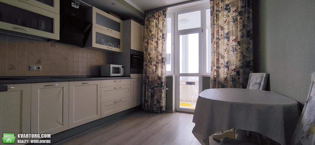 Sell 2-room apartment. Киев, пр. Соборности — photo 2