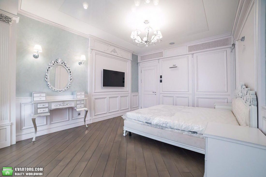 Sell 4-room apartment. Киев,  Шевченко бул — photo 3