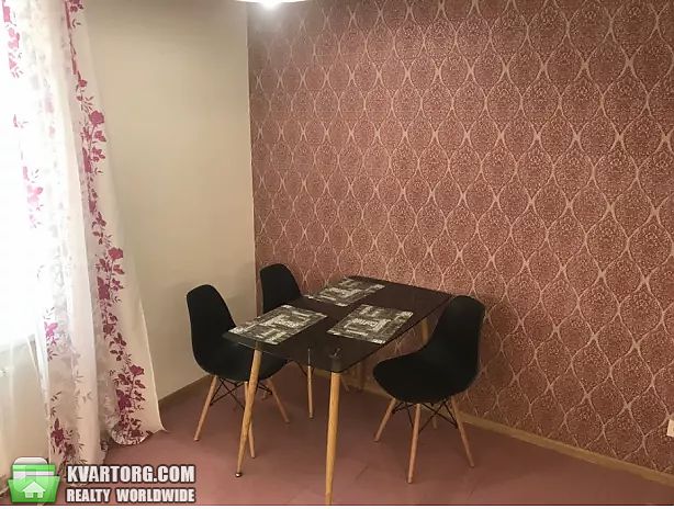 Rent out 2-room apartment. Киев,  Гарматная — photo 3