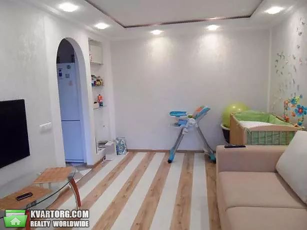Rent out 1-room apartment. Киев, Строителей — photo 2