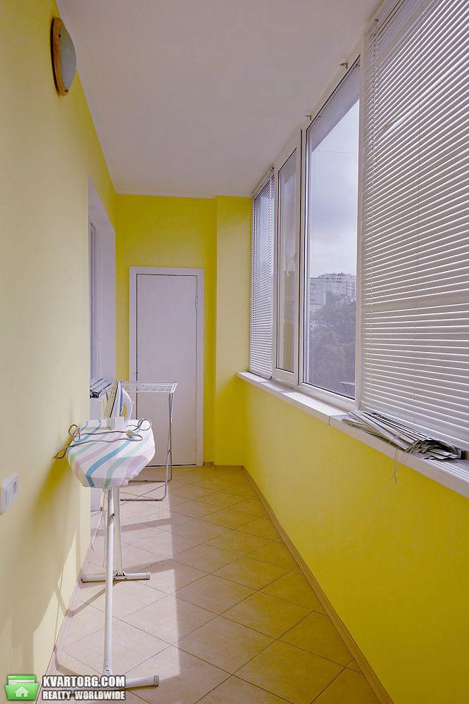 Rent out 2-room apartment. Киев,  Гончара — photo 4