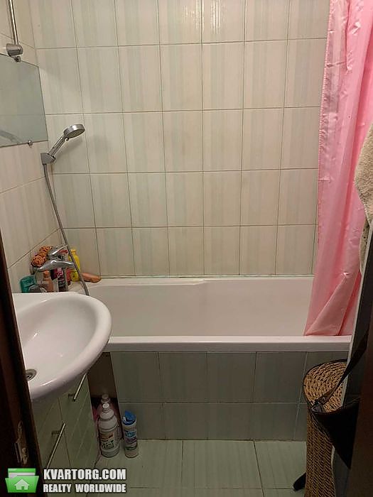 Sell 3-room apartment. Киев,  Приречная — photo 8