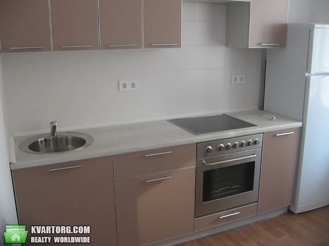 Rent out 1-room apartment. Киев,  Гмыри — photo 1