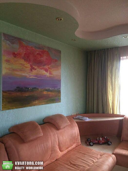 Rent out 2-room apartment. Киев,  Грекова — photo 2