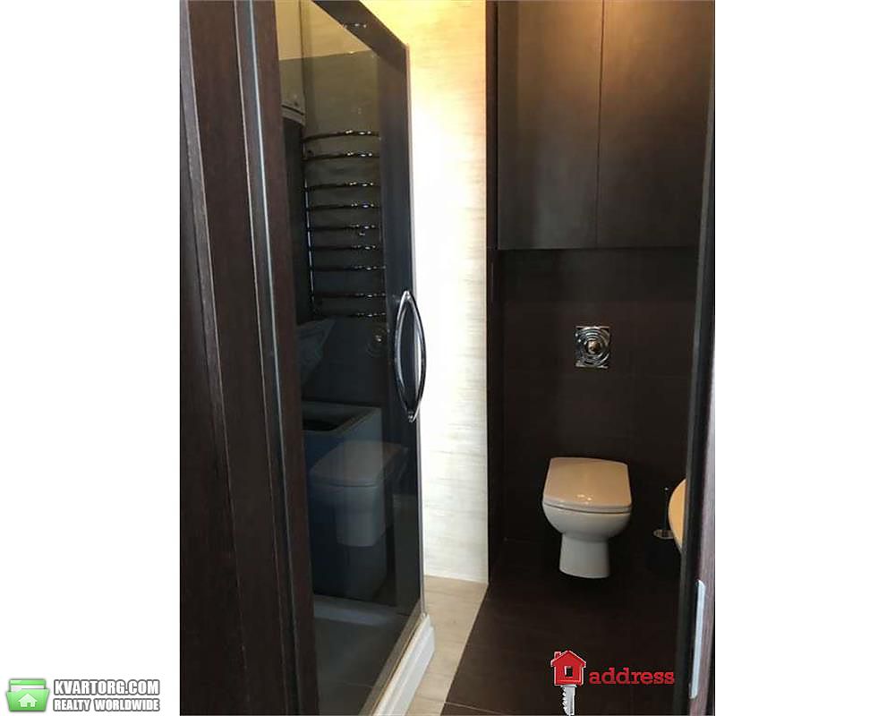 Rent out 1-room apartment. Киев,  Соломенская — photo 4