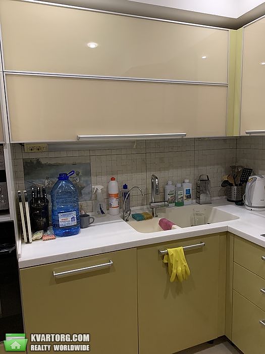 Sell 4-room apartment. Харьков, Людвига Свободы — photo 4