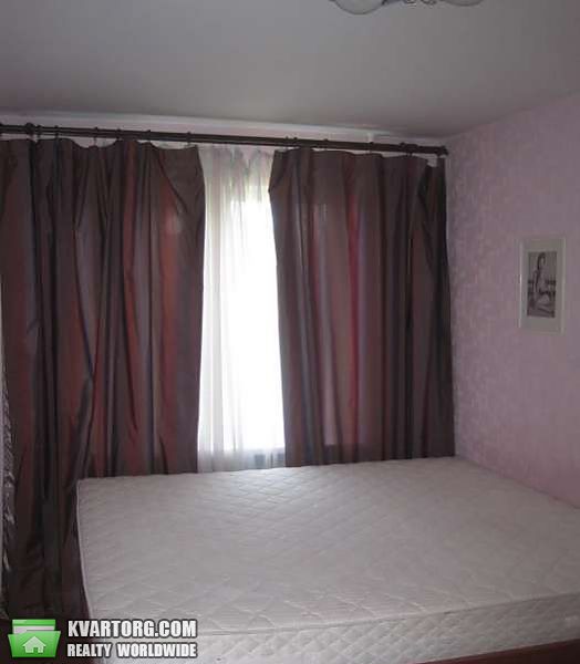 Rent out 2-room apartment. Киев, Бульвар Перова — photo 3