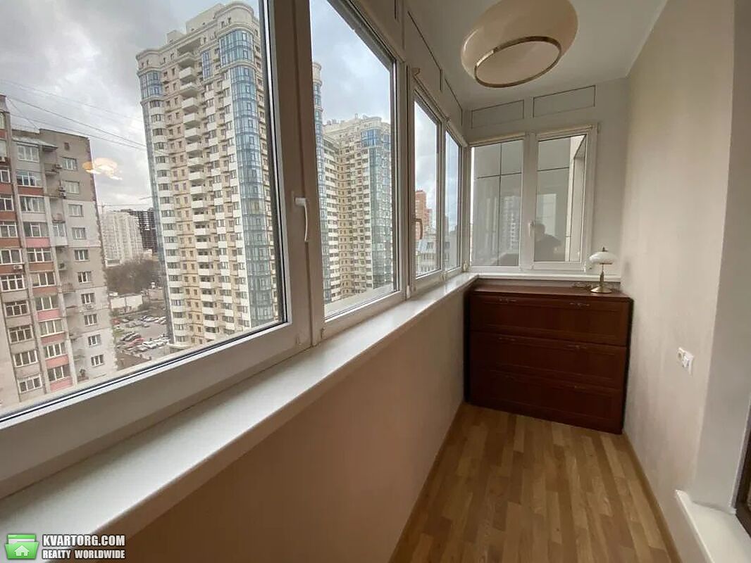 Sell 1-room apartment. Киев,  Драгомирова — photo 5