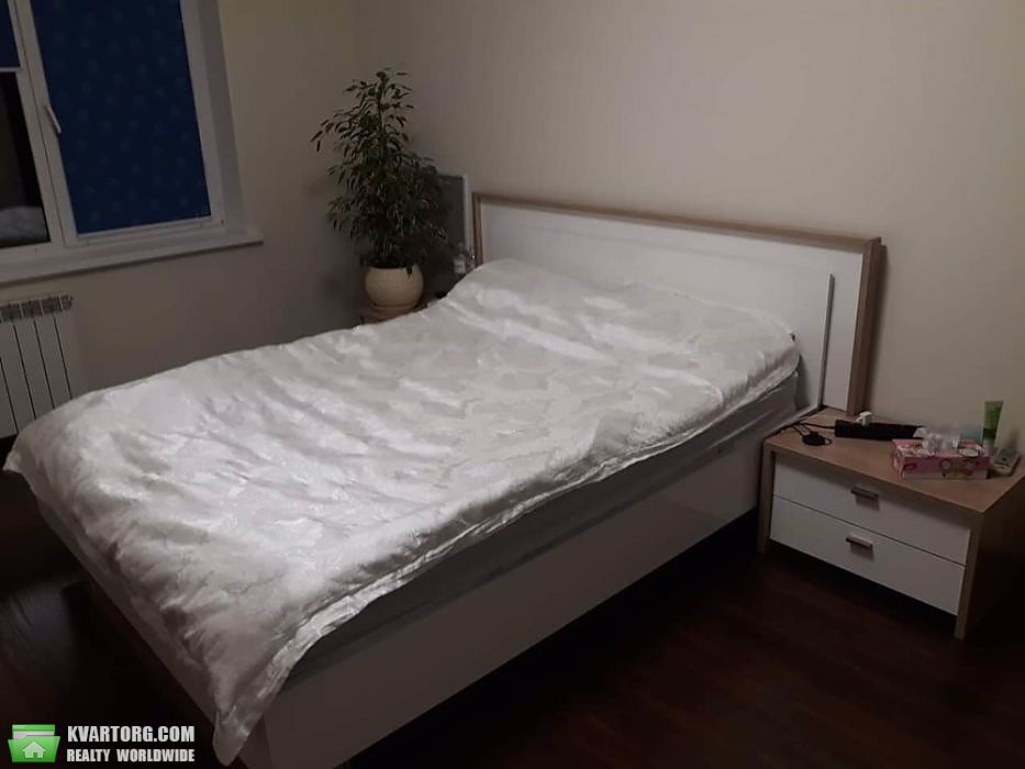 Sell 2-room apartment. Киев,  Оболонский пр — photo 1