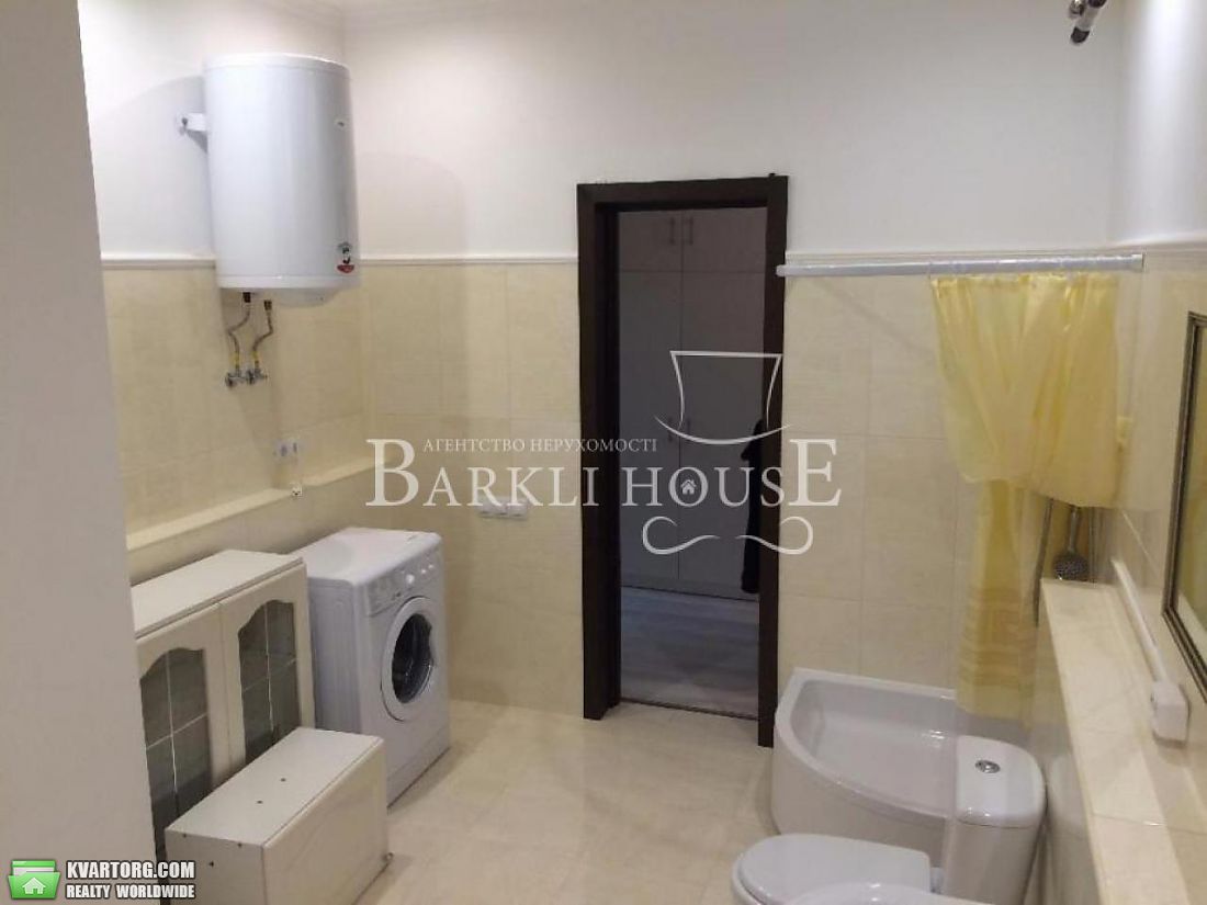 Rent out 2-room apartment. Киев,  Сечевых Стрельцов — photo 9