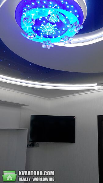 Sell 2-room apartment. Киев, Олевская — photo 3