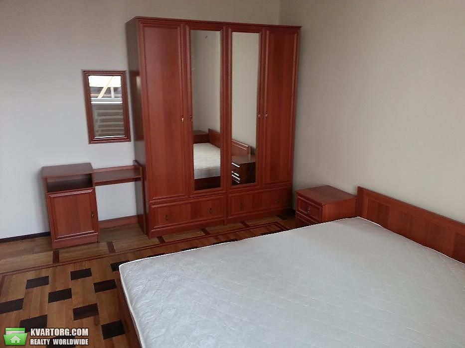 Sell 3-room apartment. Киев,  Олейника — photo 2