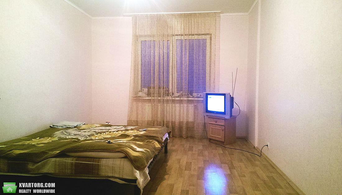 Sell 3-room apartment. Киев, Градинская — photo 1