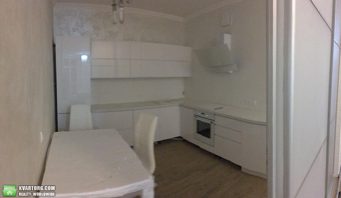 Rent out 2-room apartment. Киев,  Глубочицкая — photo 5