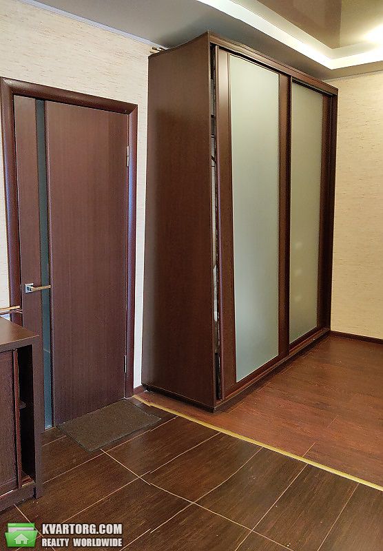 Rent out 2-room apartment. Киев,  Харьковское шоссе — photo 5