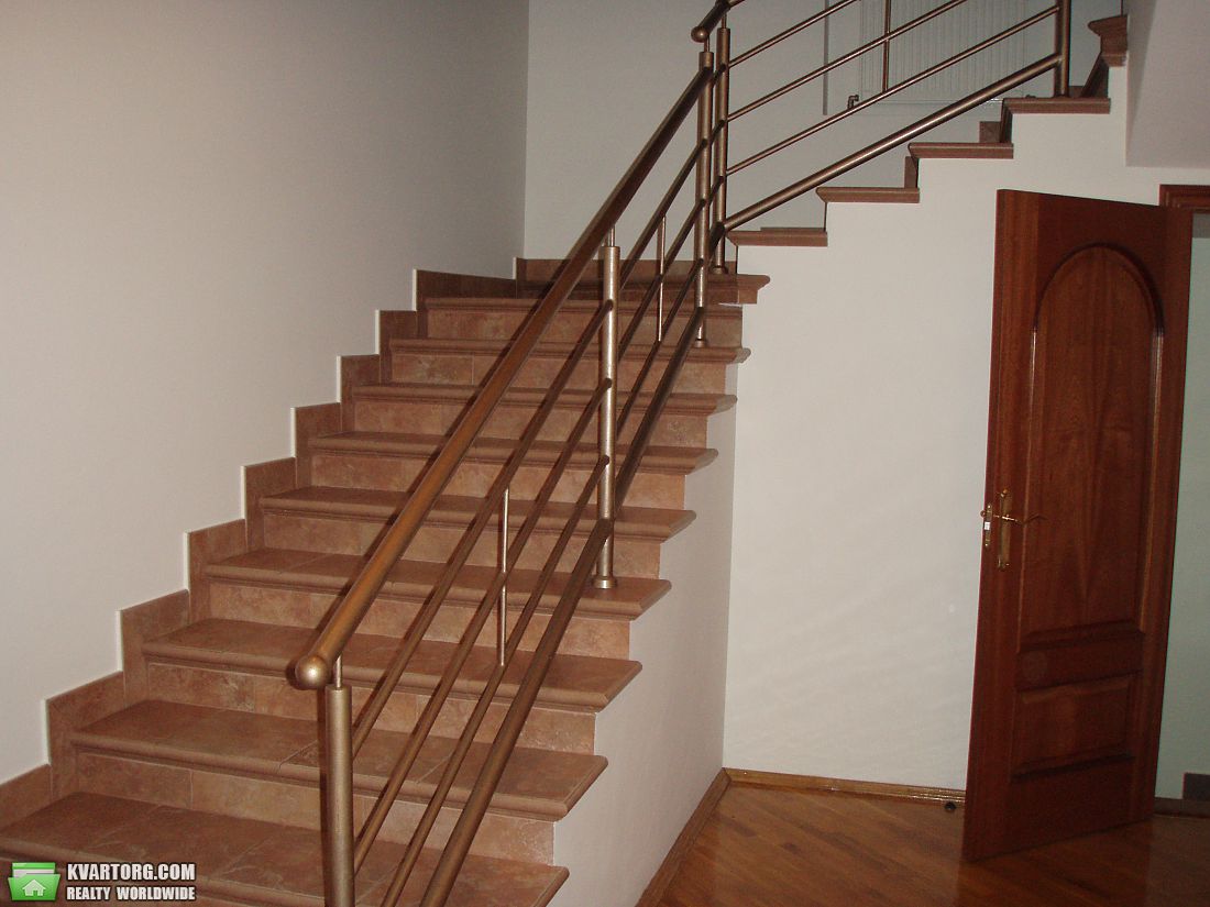 Sell house. Киев, Добрососедская — photo 9