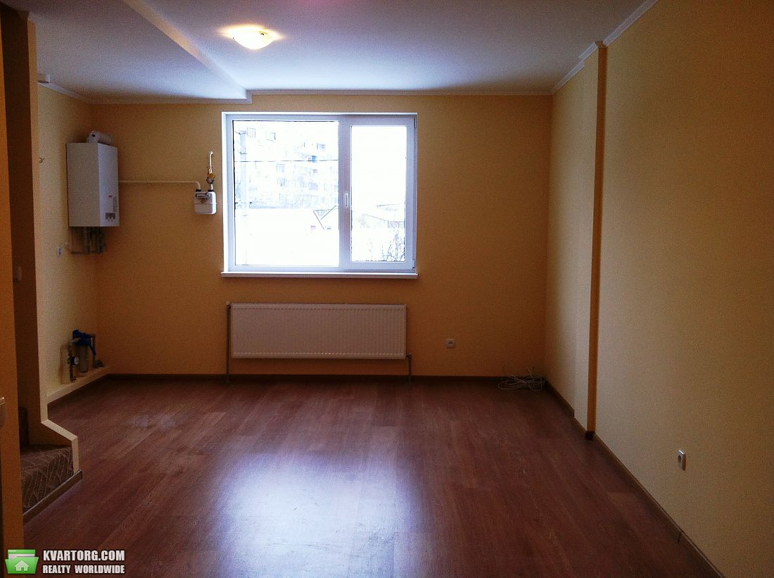 Sell 3-room apartment. Киев, Газовая — photo 1