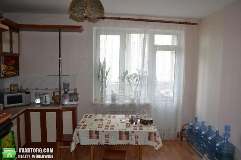 Sell 3-room apartment. Киев,  Днепровская наб — photo 4