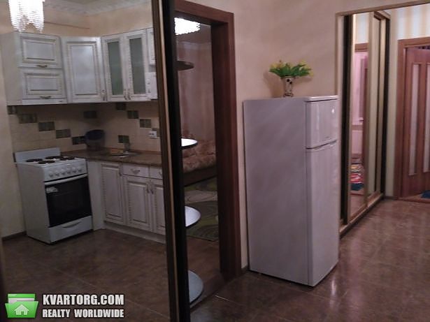 Rent out 2-room apartment. Киев,  Науки пр — photo 2