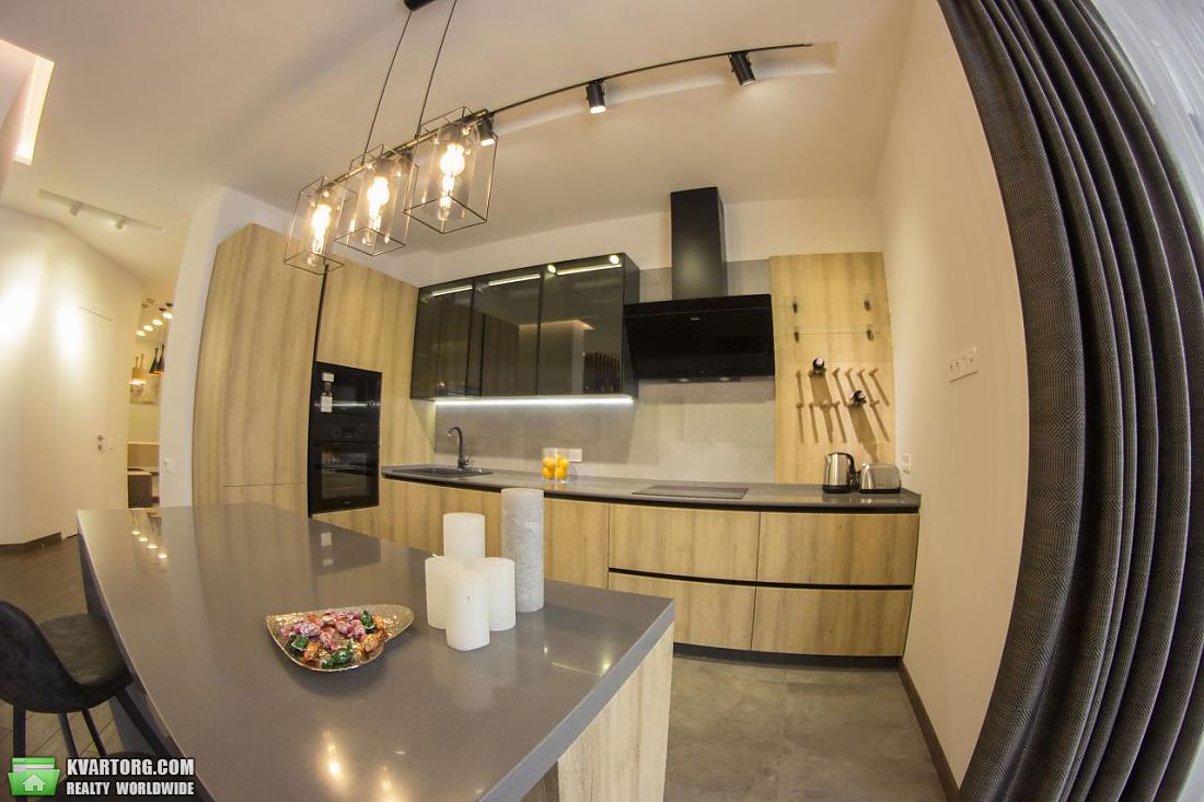 Rent out 3-room apartment. Киев, Болсуновская — photo 3