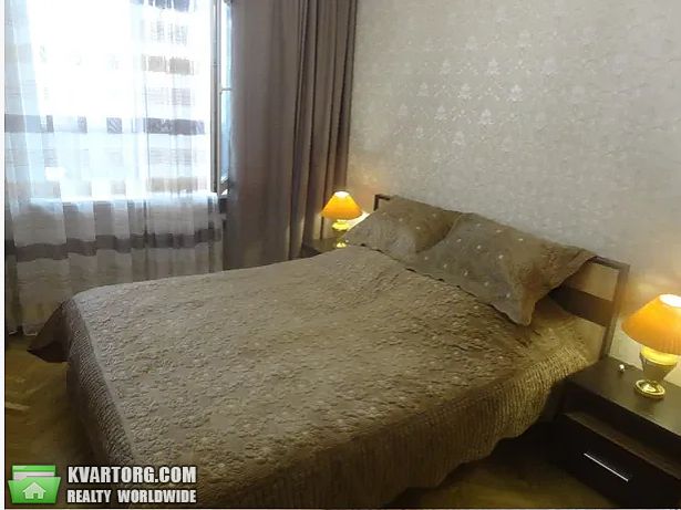 Rent out 2-room apartment. Киев,  Подгорная — photo 2