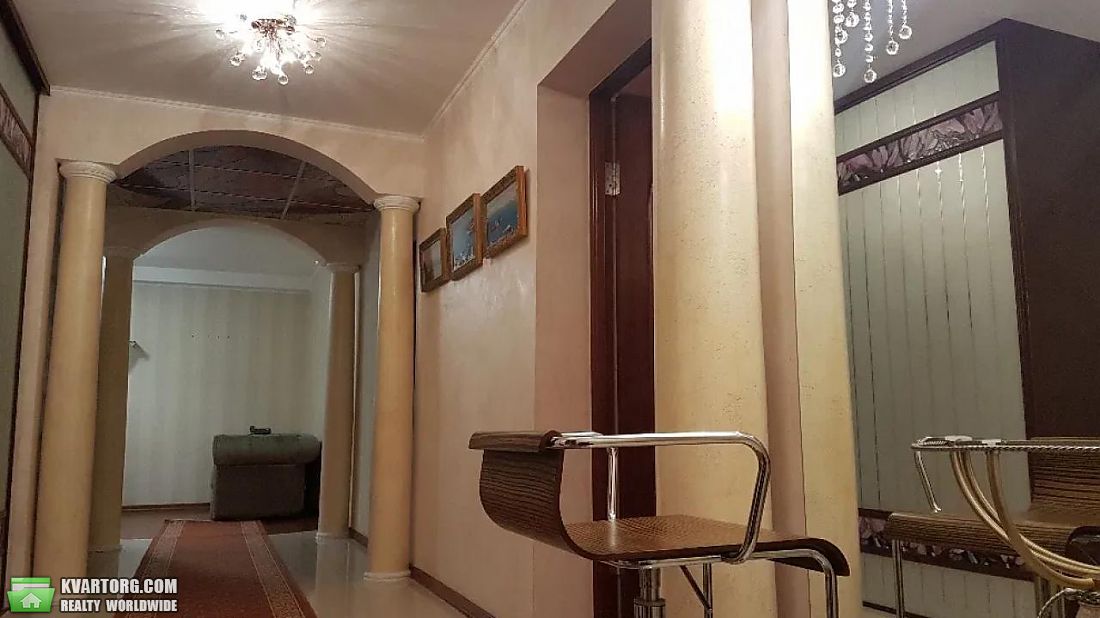 Rent out 3-room apartment. Киев,  Леси Украинки бул — photo 6