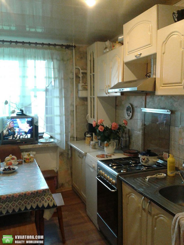 Sell 4-room apartment. Днепропетровск, Симафорная  ул. — photo 3
