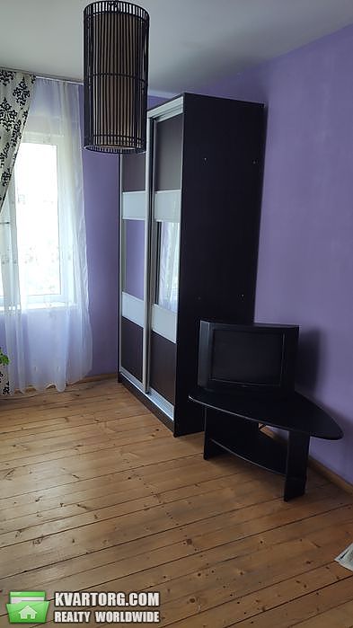 Rent out 1-room apartment. Львов, Галицький — photo 4