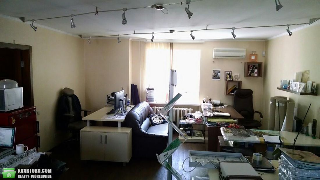 Sell 2-room apartment. Киев,  Туровская — photo 1