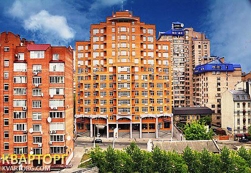 Sell 3-room apartment. Киев,  Дмитриевская — photo 1