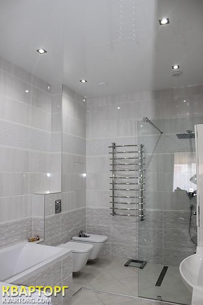 Rent out 2-room apartment. Киев, Оболонская наб — photo 7