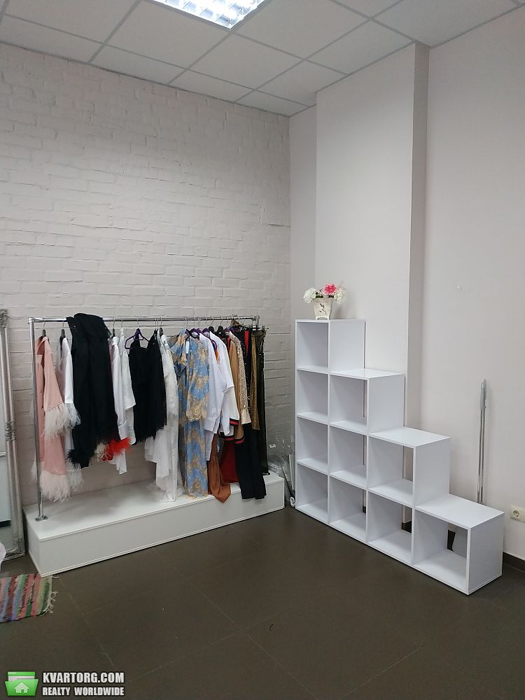 Rent out office. Киев,  Артема — photo 1