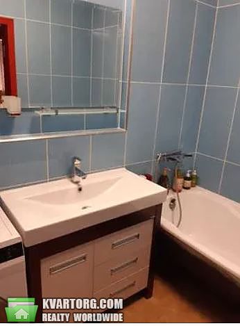 Rent out 2-room apartment. Киев,  Днепровская наб — photo 4