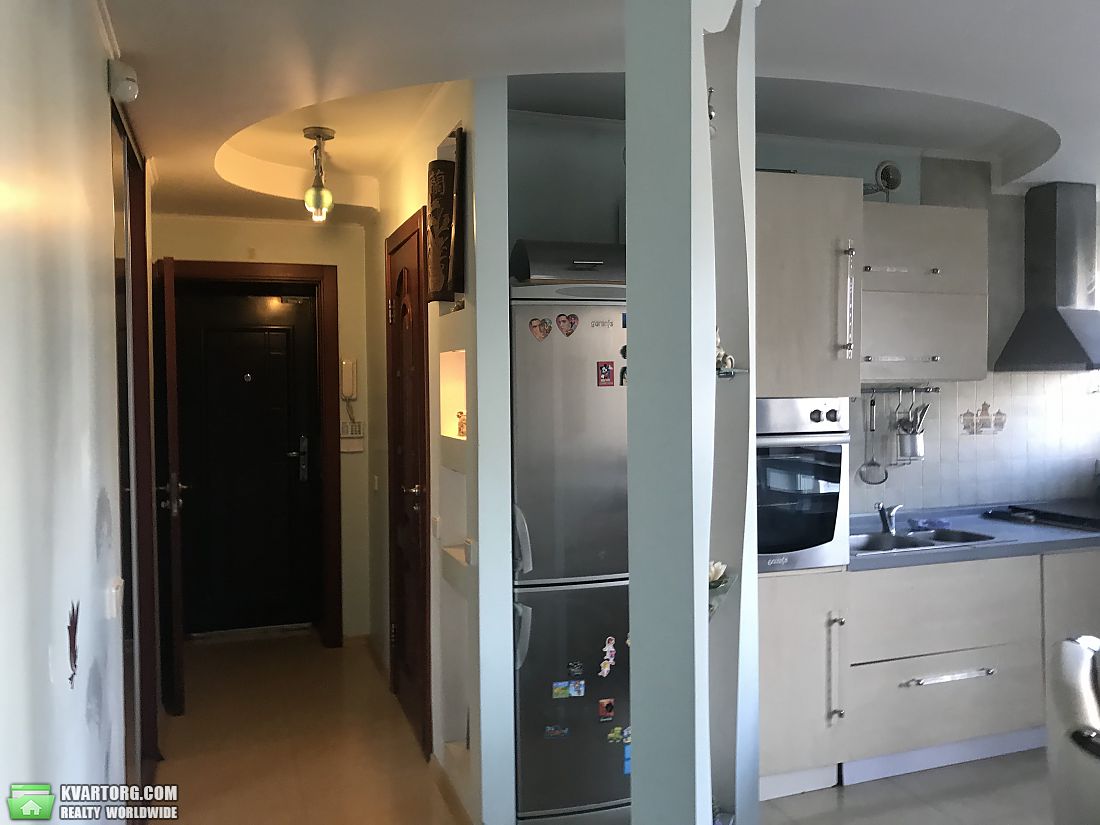 Rent out 3-room apartment. Киев, пр.Победы — photo 2