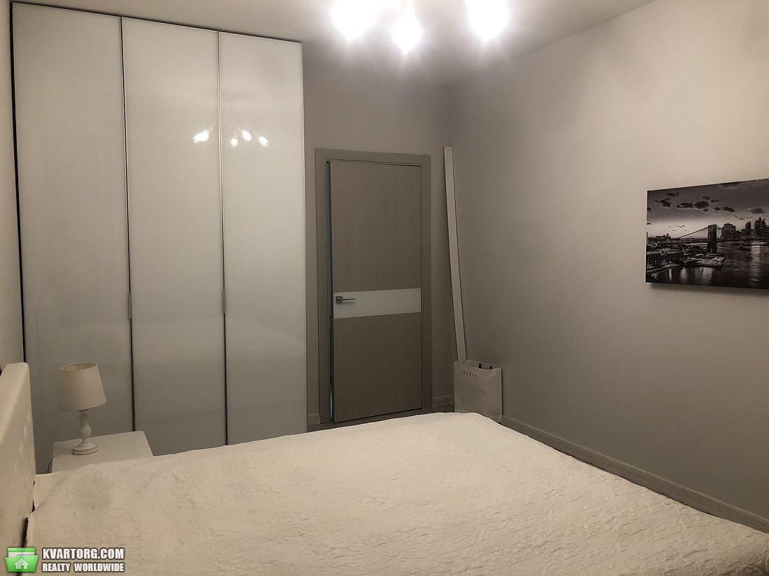 Rent out 2-room apartment. Киев,  Липковского — photo 2