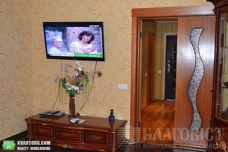 Rent out 2-room apartment. Киев,  Голосеевская — photo 6