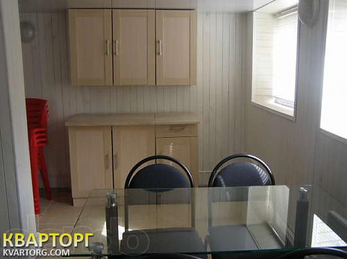 Rent out house. Киев, Садовая — photo 1